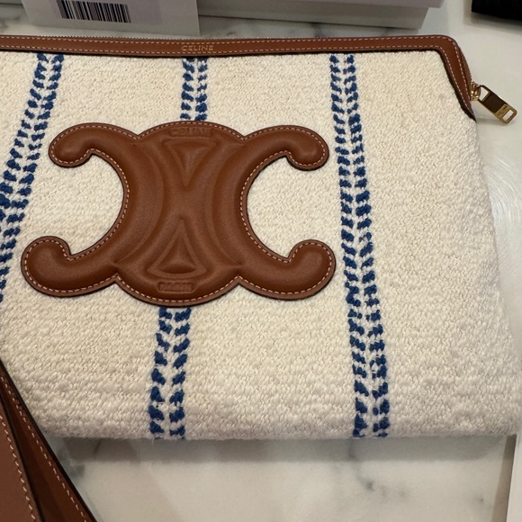 Celine Cuir Triomphe striped texture Brown/blue Pouch clutch made in Italy - Picture 4 of 15
